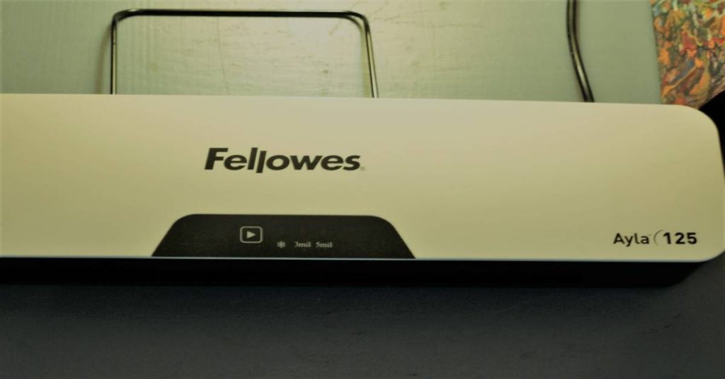 Fellowes Ayla 125 paper laminator for home office